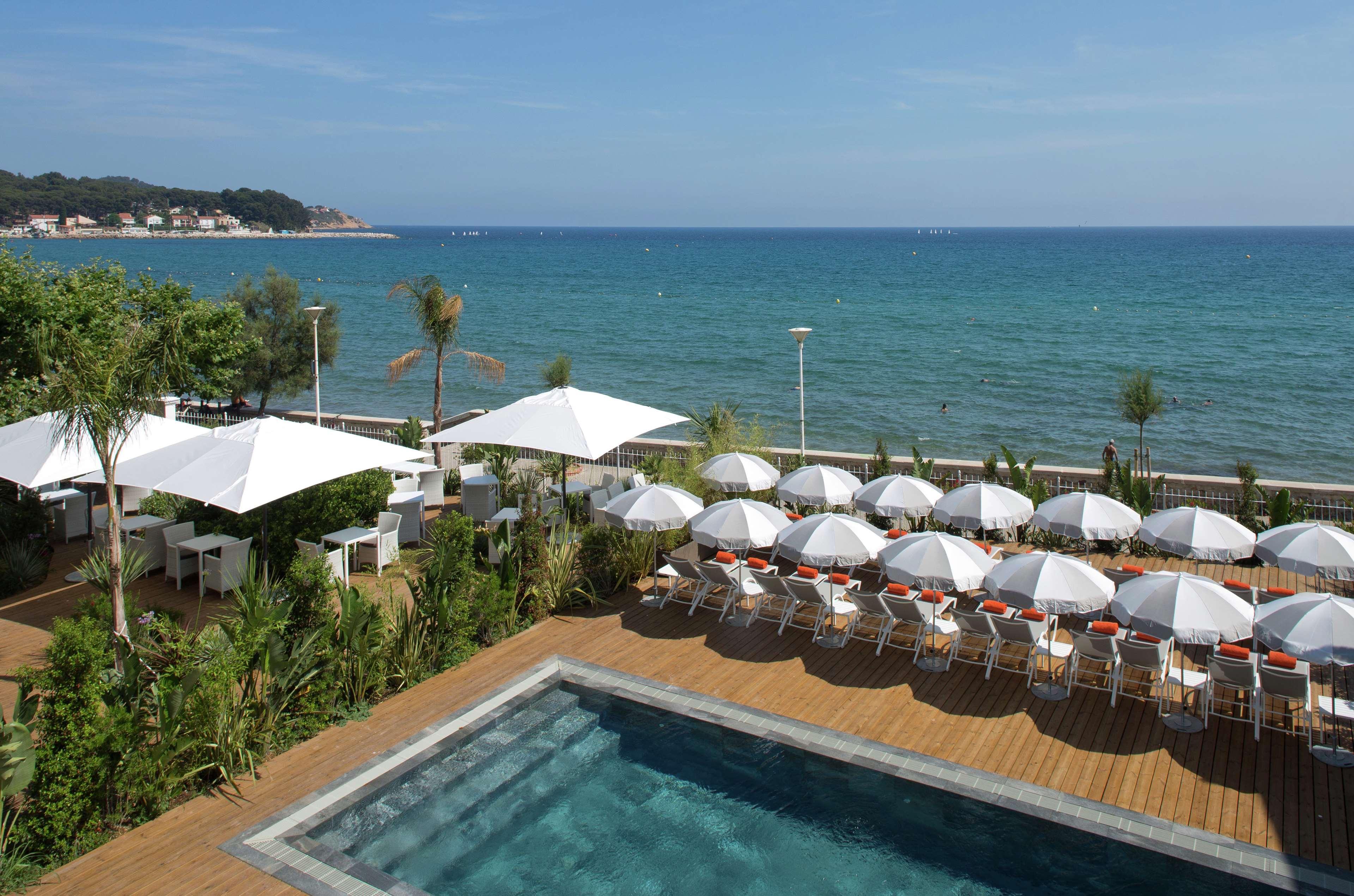 Grand Hotel Des Sablettes Plage, Curio Collection By Hilton La Seyne-sur-Mer Buitenkant foto