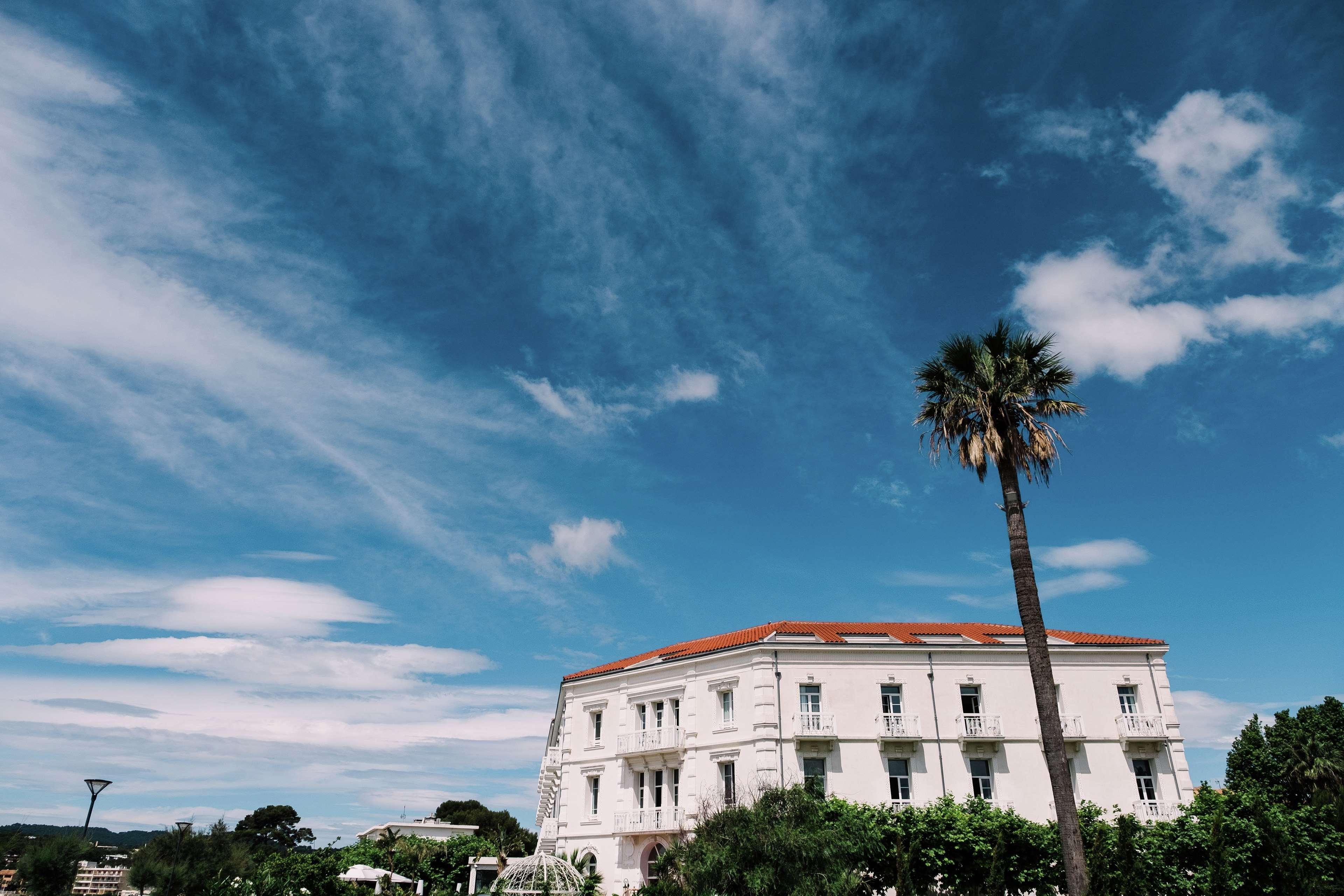 Grand Hotel Des Sablettes Plage, Curio Collection By Hilton La Seyne-sur-Mer Buitenkant foto
