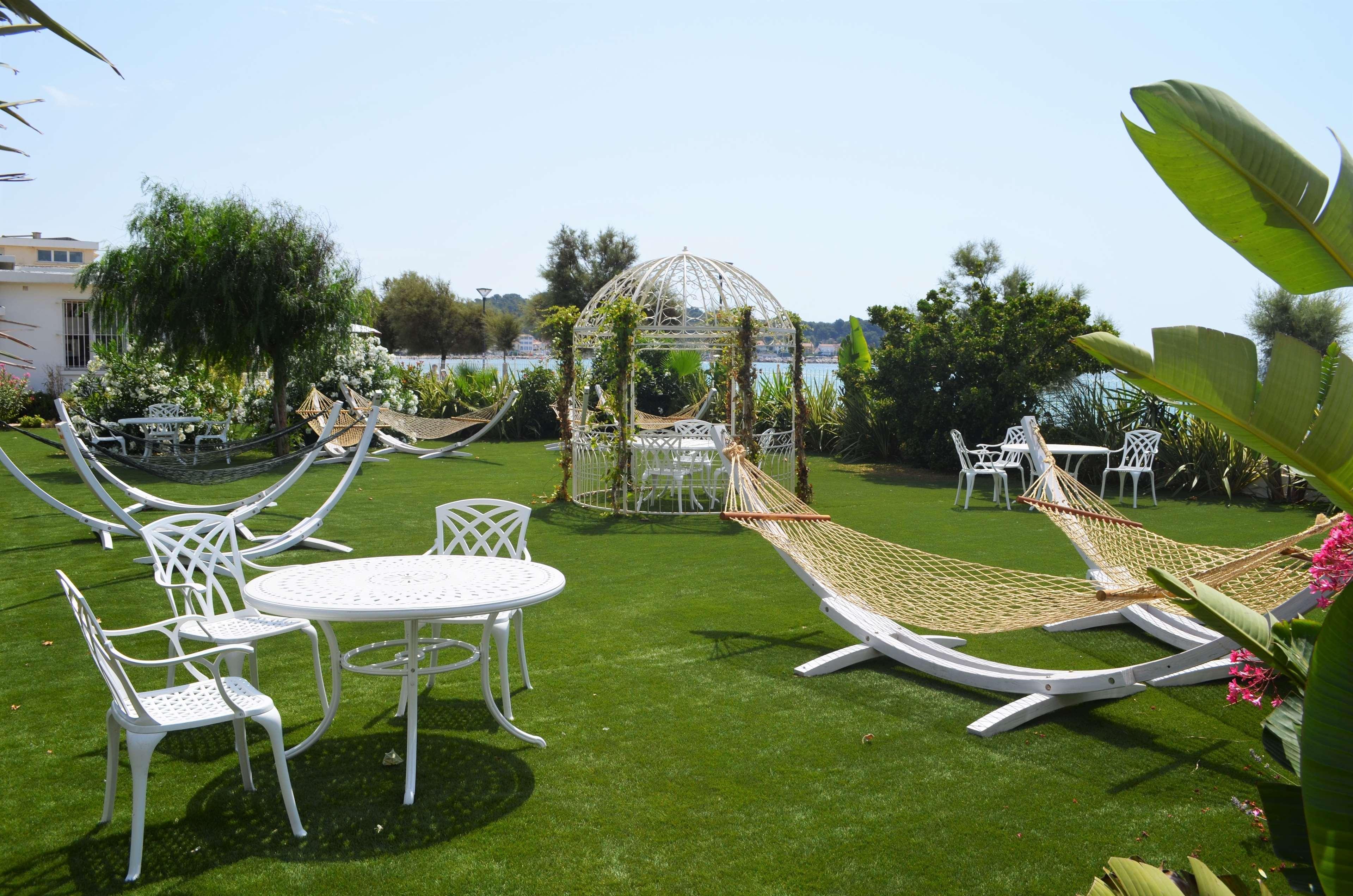 Grand Hotel Des Sablettes Plage, Curio Collection By Hilton La Seyne-sur-Mer Buitenkant foto