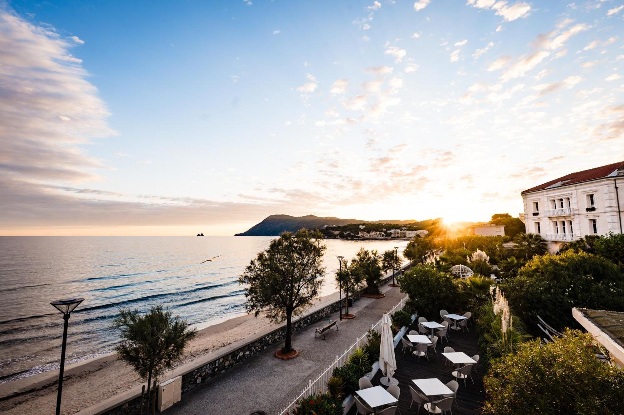 Grand Hotel Des Sablettes Plage, Curio Collection By Hilton La Seyne-sur-Mer Buitenkant foto